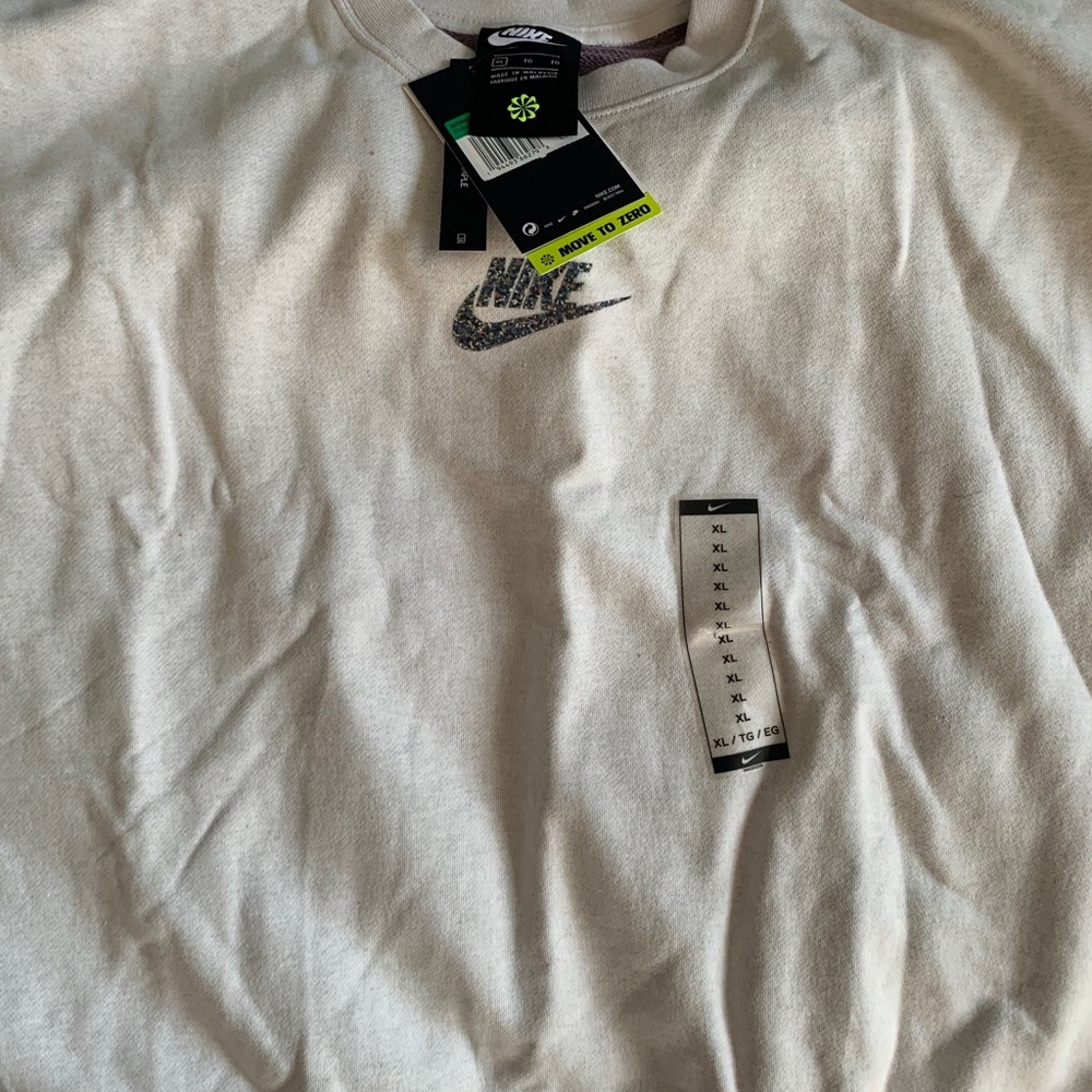 Nike printed logo sweatshirt size xl - Picture 5 of 7